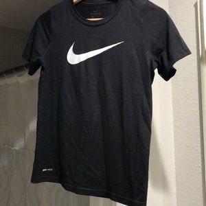 dry fit Nike T-shirt